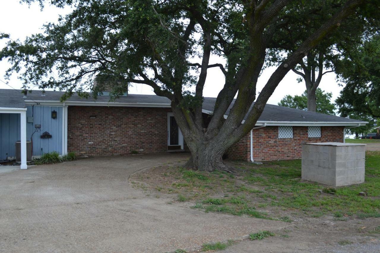 The Lake Houses Villa Lake Village Exterior photo